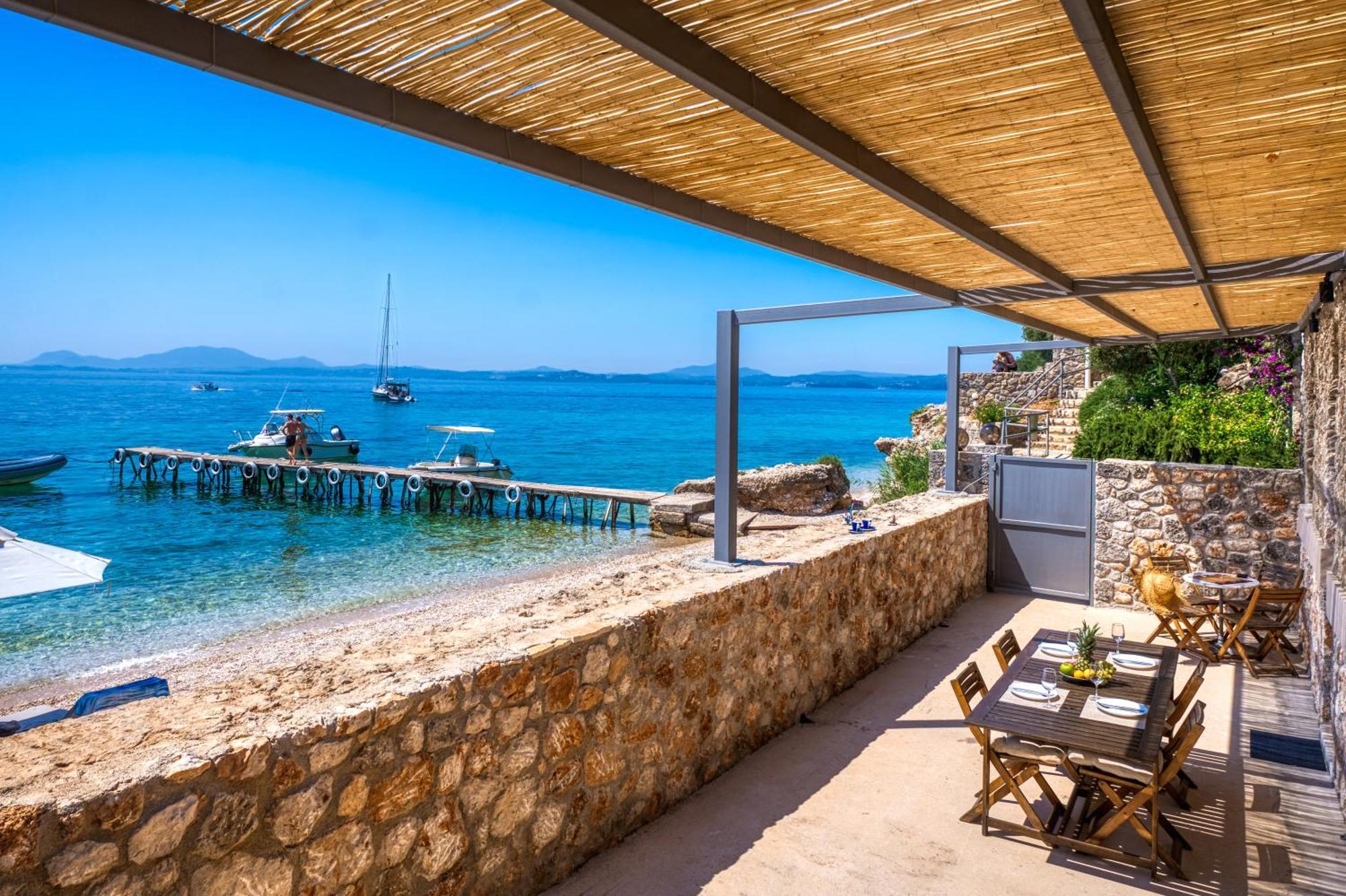 Glyfa Beach Villas Barbati Bagian luar foto