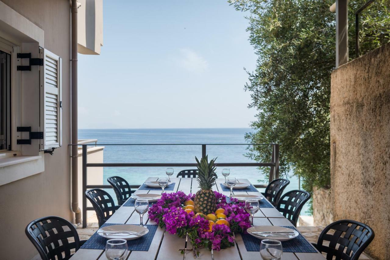 Glyfa Beach Villas Barbati Bagian luar foto