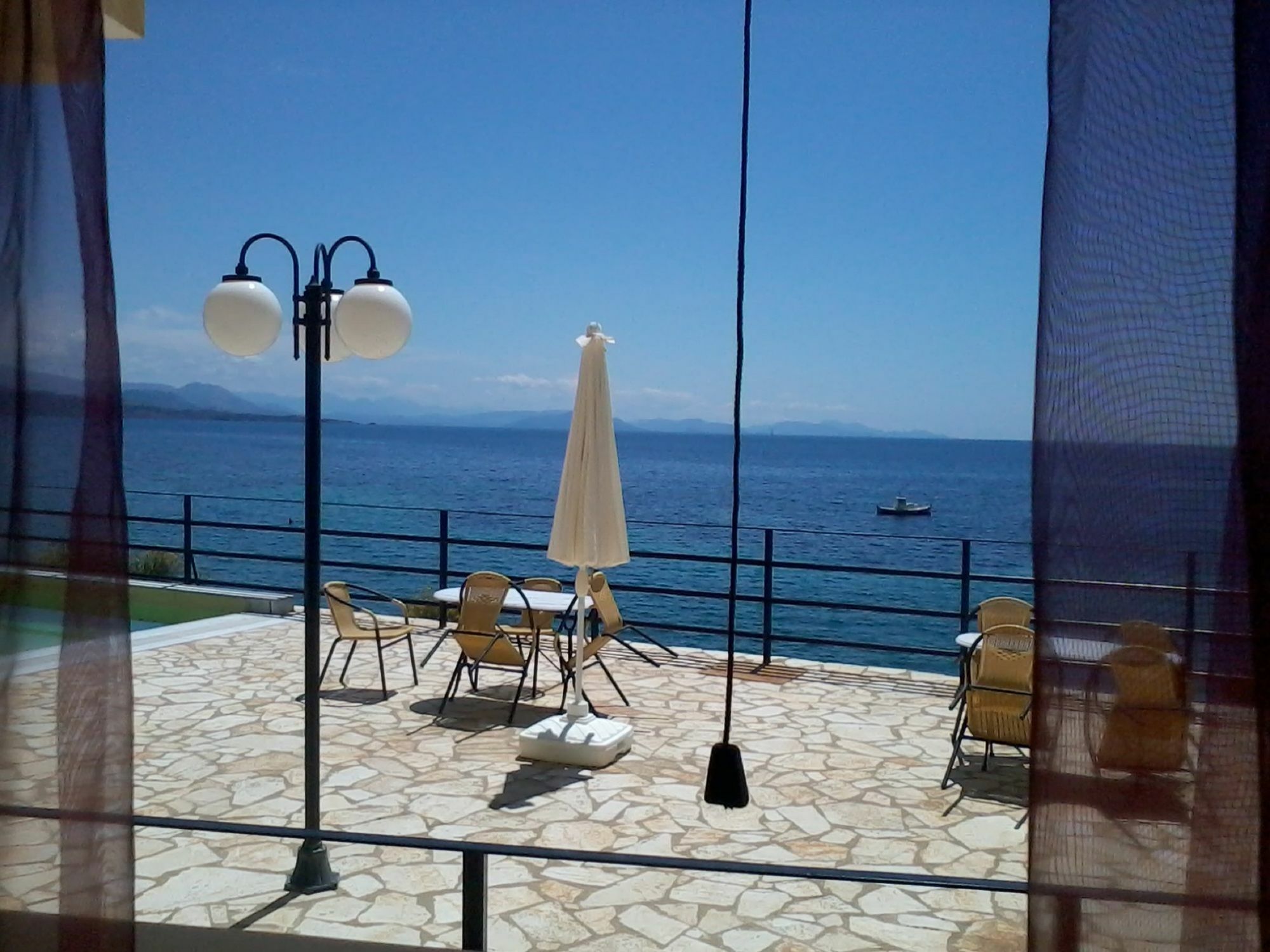 Glyfa Beach Villas Barbati Bagian luar foto