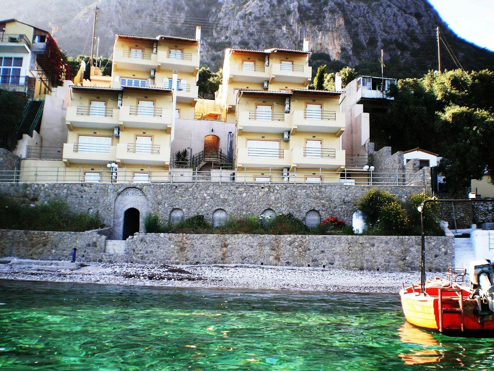 Glyfa Beach Villas Barbati Bagian luar foto