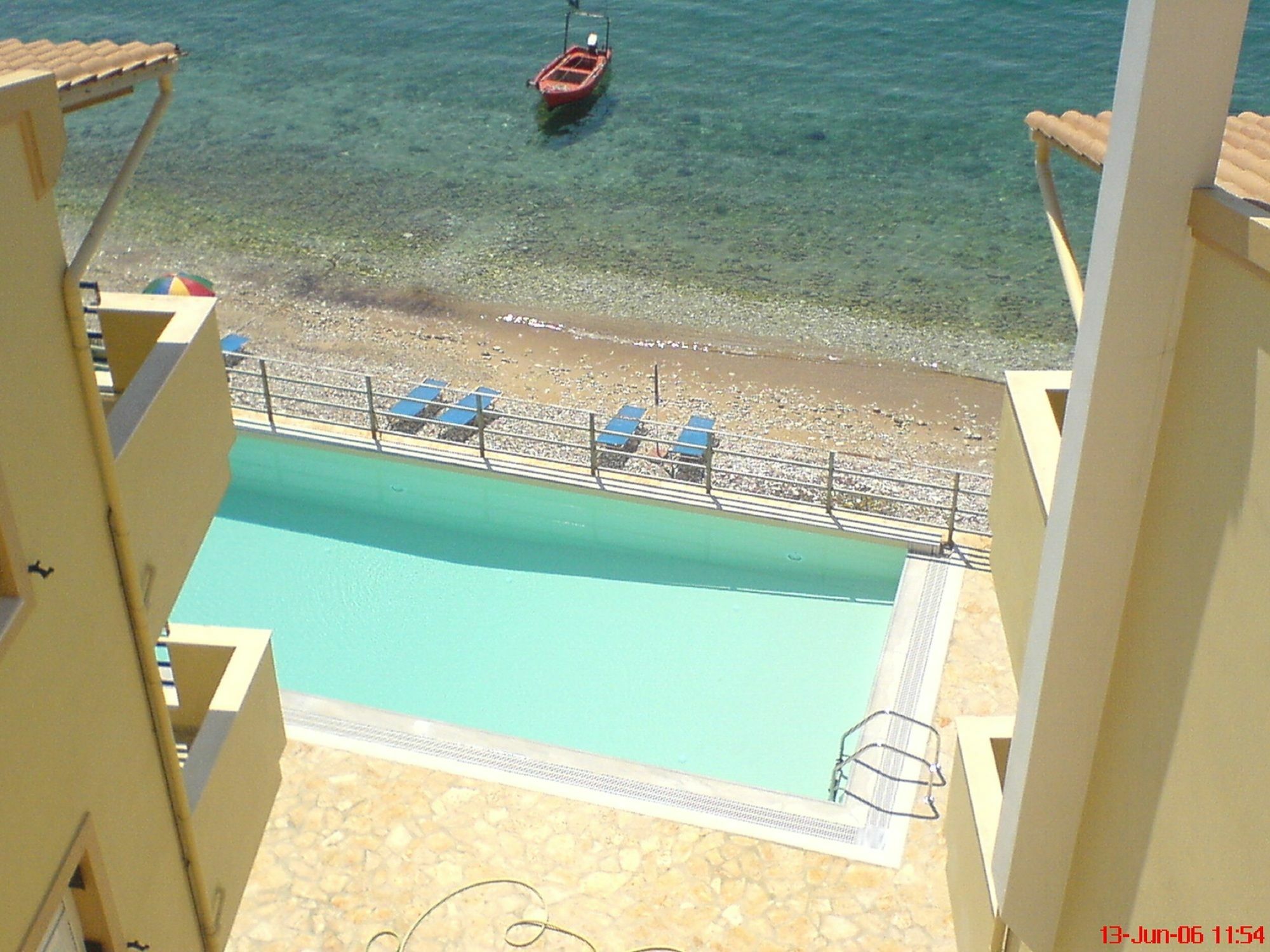 Glyfa Beach Villas Barbati Bagian luar foto